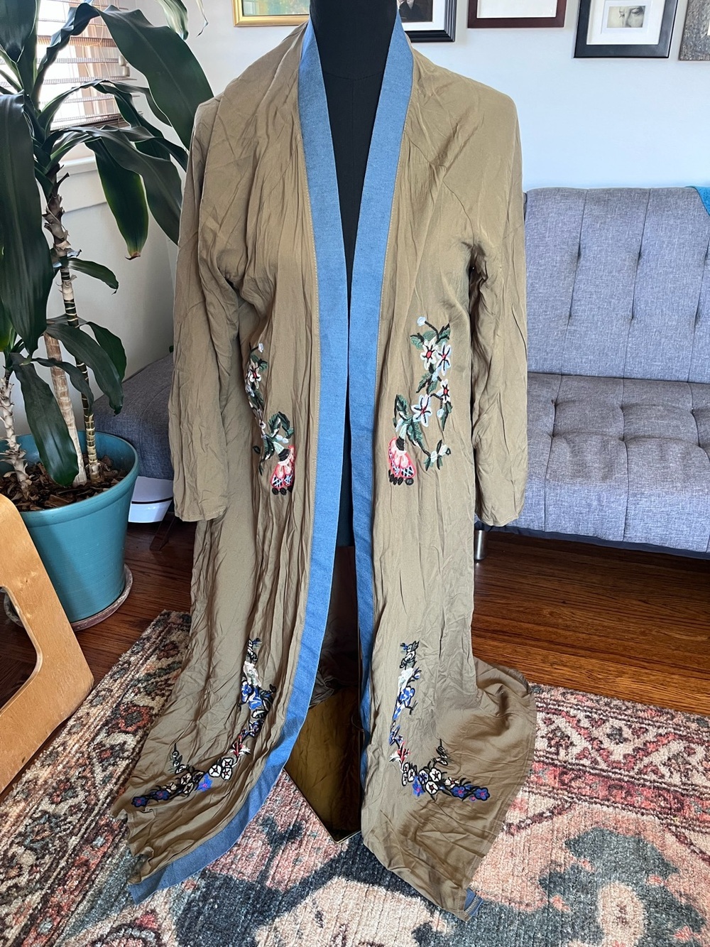 NWT Wicked AF Embroidered Kimono One Size